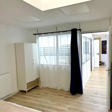 Parisian Spacious 70m2 Flat Near Eiffel Tower